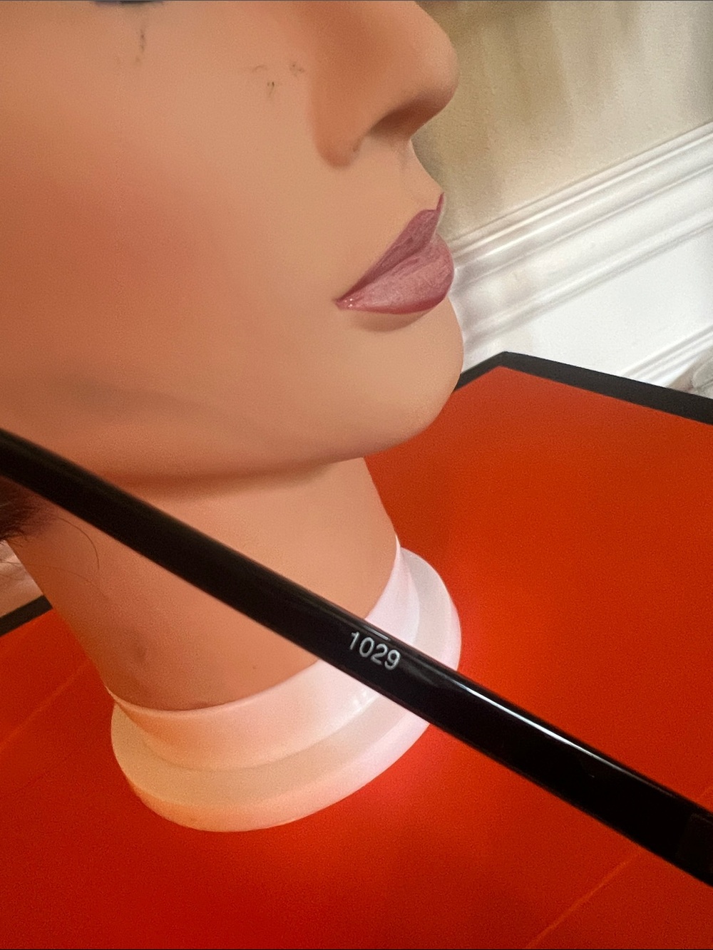 AUTH. Gucci Black Frame Sunglasses with Purple Gradient Lenses - Picture 5 of 6